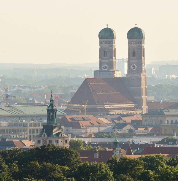 Munich skyline Frauenkirche