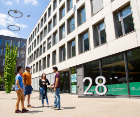 EU BUSINESS SCHOOL